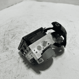 ABS Anti Lock Brake Pump Module Unit W/ Bracket Honda Pilot 2017 OEM