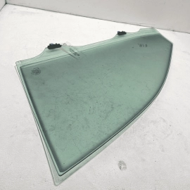 2018 - 2023 TOYOTA CAMRY FRONT RIGHT PASSENGER SIDE DOOR WINDOW GLASS OEM