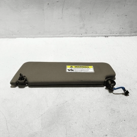 2017-2022 Honda Pilot Front Passenger Side Sunvisor Sun Visor W/ Light OEM Beige