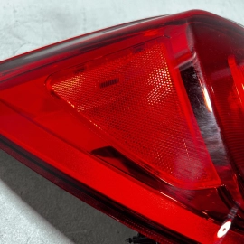 2016-2018 Honda Pilot Elite Rear Left Driver Side Outer Taillight Lamp LH OEM