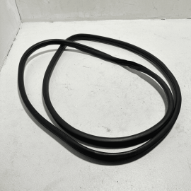 2016-2022 HONDA PILOT EX-L DOOR ON BODY WHEATHERSTRIP SEAL FRONT RIGHT OEM