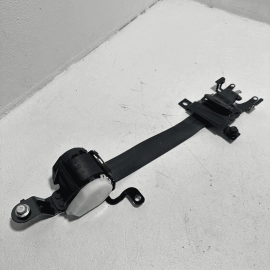 Honda Pilot Rear Side 2nd Row Center Seatbelt Seat Belt Retractor OEM 2016-2022