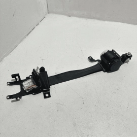 Honda Pilot Rear Side 2nd Row Center Seatbelt Seat Belt Retractor OEM 2016-2022