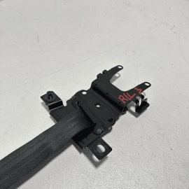 Honda Pilot Rear Side 2nd Row Center Seatbelt Seat Belt Retractor OEM 2016-2022