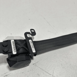 Honda Pilot Rear Side 2nd Row Center Seatbelt Seat Belt Retractor OEM 2016-2022