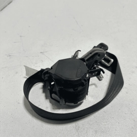 Honda Pilot Rear Passenger Side 2nd Row Seatbelt Seat Belt Retractor OEM 2016-18