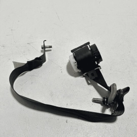 Honda Pilot Rear Passenger Side 2nd Row Seatbelt Seat Belt Retractor OEM 2016-18