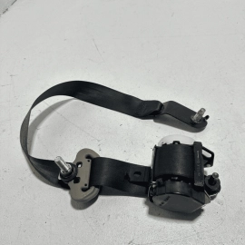 Honda Pilot Rear Passenger Side 2nd Row Seatbelt Seat Belt Retractor OEM 2016-18