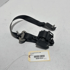 Honda Pilot Rear Passenger Side 2nd Row Seatbelt Seat Belt Retractor OEM 2016-18