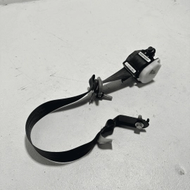 Honda Pilot Rear Driver Side 2nd Row Seatbelt Seat Belt Retractor OEM 2016-18