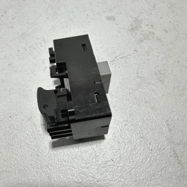 2016-2022 HONDA PILOT EX-L DOOR POWER WINDOW SWITCH REAR LEFT OR RIGHT OEM 1 PCS 2016-2022 HONDA PILOT EX-L DOOR POWER WINDOW SWITCH REAR LEFT OR RIGHT OEM 1 PCS