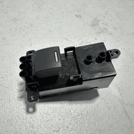 2016-2022 HONDA PILOT EX-L DOOR POWER WINDOW SWITCH REAR LEFT OR RIGHT OEM 1 PCS 2016-2022 HONDA PILOT EX-L DOOR POWER WINDOW SWITCH REAR LEFT OR RIGHT OEM 1 PCS