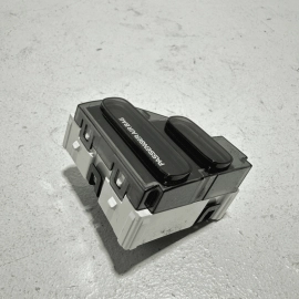 2021 - 2024 TOYOTA CAMRY DASH DASHBOARD PASSENGER STATUS INDICATOR OEM 2021 - 2024 TOYOTA CAMRY DASH DASHBOARD PASSENGER STATUS INDICATOR OEM