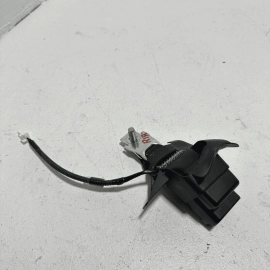 TOYOTA CAMRY 2018-2024 REAR RIGHT PASSENGER SIDE SEATBELT SEAT BELT BUCKLE OEM