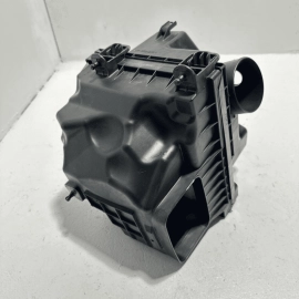 TOYOTA CAMRY XLE XSE ENGINE AIR CLEANER INTAKE FILTER HOUSING BOX 2018-2024 OEM