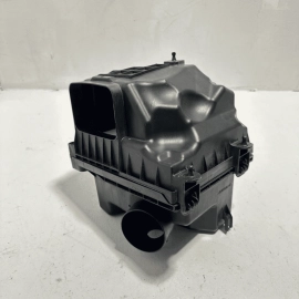 TOYOTA CAMRY XLE XSE ENGINE AIR CLEANER INTAKE FILTER HOUSING BOX 2018-2024 OEM