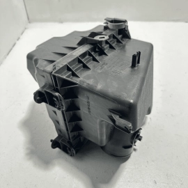TOYOTA CAMRY XLE XSE ENGINE AIR CLEANER INTAKE FILTER HOUSING BOX 2018-2024 OEM