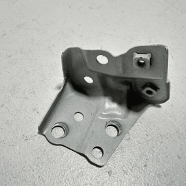 2018 - 2024 TOYOTA CAMRY FRONT LEFT DRIVER SIDE FENDER SUPPORT BRACKET OEM =2PS=
