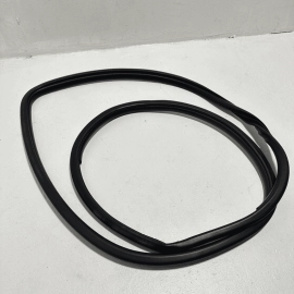 TOYOTA CAMRY REAR RIGHT PASSENGER SIDE DOOR BODY WEATHERSTRIP SEAL 2018-2024 OEM