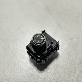 2021-2024 TOYOTA CAMRY XSE DOOR OUTER MIRROR CONTROL SWITCH FRONT LEFT SIDE OEM