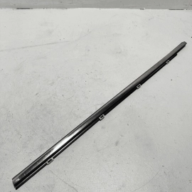 HONDA PILOT 2016-2022 FRONT LEFT DRIVER SIDE DOOR WINDOW BELT MOLDING OEM