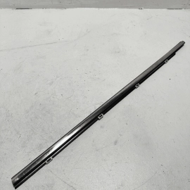 HONDA PILOT 2016-2022 FRONT LEFT DRIVER SIDE DOOR WINDOW BELT MOLDING OEM