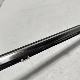 HONDA PILOT 2016-2022 FRONT LEFT DRIVER SIDE DOOR WINDOW BELT MOLDING OEM