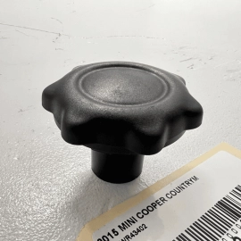 MINI COUNTRYMAN R60 2011-16 FRONT LEFT DRIVER LOWER LUMBAR SUPPORT HANDWHEE