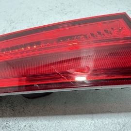 DEFECT 2016-18 HONDA PILOT REAR LEFT DRIVER SIDE INNER TAILLIGHT TAIL LIGHT OEM