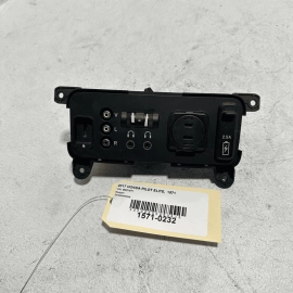 2016 - 2018 HONDA PILOT REAR CENTER CONSOLE AUX HDMI USB PORT HUB VIDEO OEM