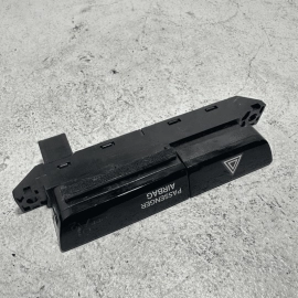 Honda Pilot Center Dash Pocket Hazard Warning Switch Indicator 2016 - 2022 OEM Honda Pilot Center Dash Pocket Hazard Warning Switch Indicator 2016 - 2022 OEM