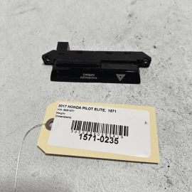 Honda Pilot Center Dash Pocket Hazard Warning Switch Indicator 2016 - 2022 OEM Honda Pilot Center Dash Pocket Hazard Warning Switch Indicator 2016 - 2022 OEM