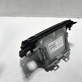 2016-2018 Honda Pilot Elite Dash DVD CD Blu-Ray Player Unit W/ Power Outlet OEM