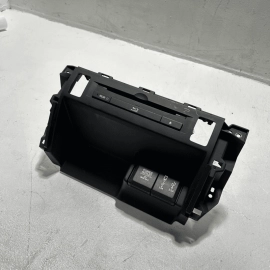 2016-2018 Honda Pilot Elite Dash DVD CD Blu-Ray Player Unit W/ Power Outlet OEM