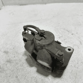2019-2023 TOYOTA CAMRY XSE FRONT RIGHT PASSENGER SIDE BRAKE CALIPER OEM