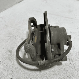 2019-2023 TOYOTA CAMRY XSE FRONT RIGHT PASSENGER SIDE BRAKE CALIPER OEM