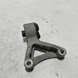 2020-2024 TOYOTA CAMRY XSE REAR DIFFERENTIAL RIGHT MOUNT SUPPORT BRACKET OEM