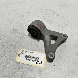 2020-2024 TOYOTA CAMRY XSE REAR DIFFERENTIAL RIGHT MOUNT SUPPORT BRACKET OEM