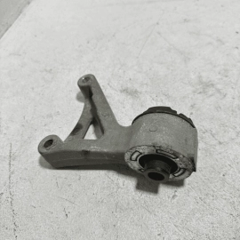 2020-2024 TOYOTA CAMRY XSE REAR DIFFERENTIAL LEFT MOUNT SUPPORT BRACKET OEM