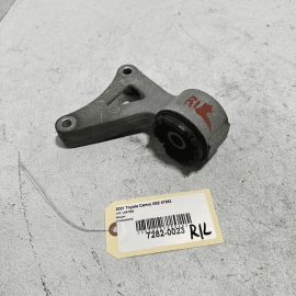 2020-2024 TOYOTA CAMRY XSE REAR DIFFERENTIAL LEFT MOUNT SUPPORT BRACKET OEM