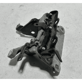 2018-2024 TOYOTA CAMRY XSE Engine Motor Left Side Mount Bracket Support OEM