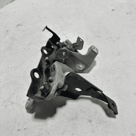 2018-2024 TOYOTA CAMRY XSE Engine Motor Left Side Mount Bracket Support OEM