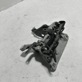 2018-2024 TOYOTA CAMRY XSE Engine Motor Left Side Mount Bracket Support OEM