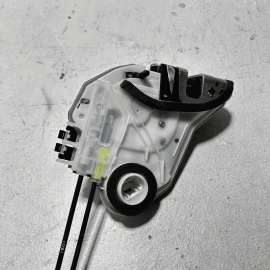 TOYOTA CAMRY REAR LEFT DRIVER SIDE DOOR LOCK LATCH ACTUATOR 2018 - 2024 OEM