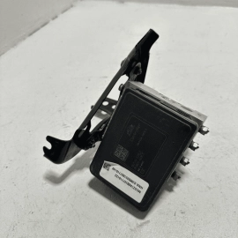 Honda Pilot 2016 - 2018 ABS Anti Lock Brake Pump Module Modulator Assembly OEM