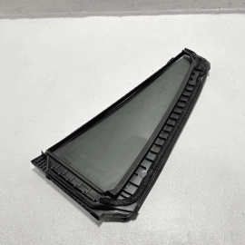 2016-2021 Honda Pilot Rear Passenger Side Door Window Vent Glass OEM