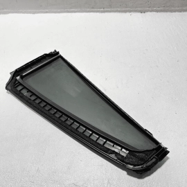 2016-2021 Honda Pilot Rear Passenger Side Door Window Vent Glass OEM
