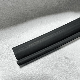 HONDA PILOT REAR RIGHT DOOR GLASS RUN CHANNEL WEATHERSTRIP SEAL 2016-2021 OEM