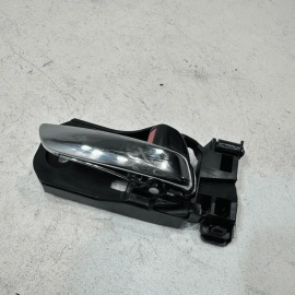 HONDA PILOT FRONT OR REAR PASSENGER SIDE INTERIOR DOOR HANDLE 2016-2022 OEM