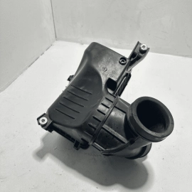 HONDA PILOT  EX-L 2016-2022 ENGINE AIR INTAKE CLEANER FILTER HOUSING BOX OEM